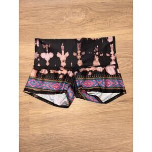 Teeki bleach dye yoga/pilates hot/short shorts size small